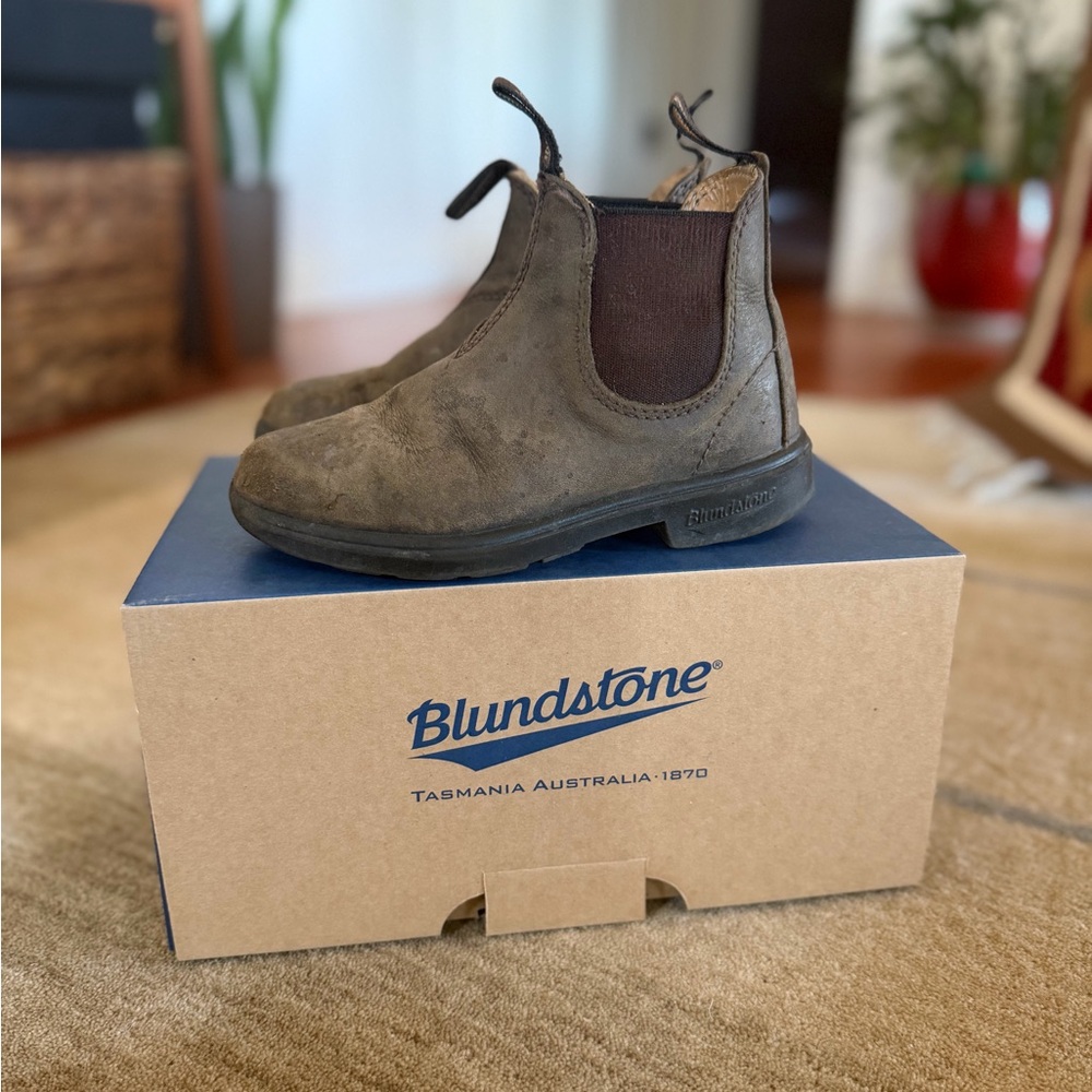 Blundstone Rustic Brown Chelsea Boots Kids